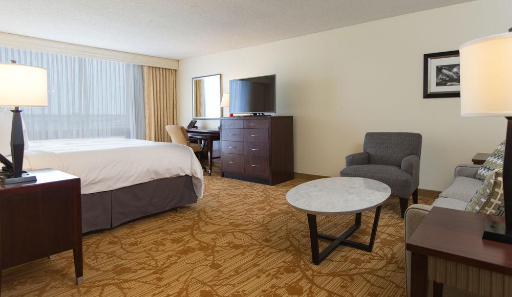 Kansas City Airport Marriott Esterno foto